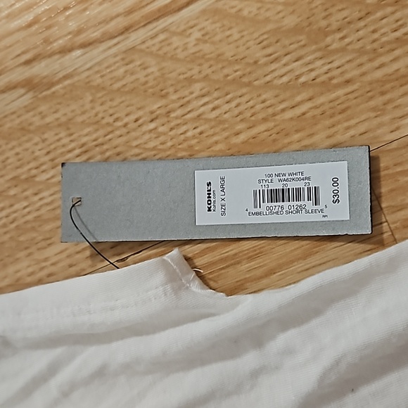 APT. 9 Cold Should Top - Picture 3 of 5